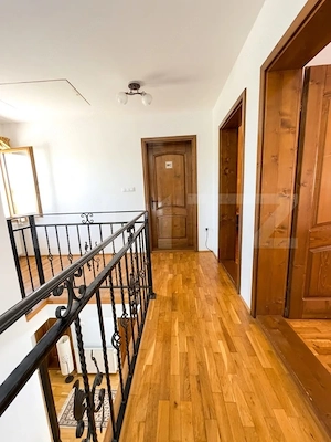 Casă individuală P+M cu livadă, seră, finisaje din lemn masiv | Giarmata - imagine 7