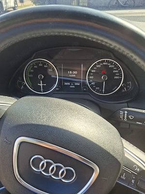 Audi Q5 Hibryd - imagine 5