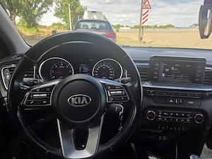 Vand Kia Ceed 2019 TDI - imagine 6