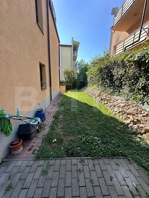 Apartament 3 camere cu grădină 130 mp și parcare, zona Câmpului - imagine 9