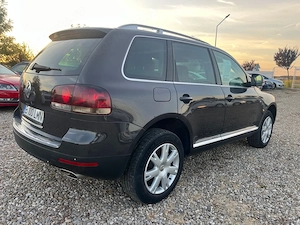 VW Touareg AUTOMAT 3.0tdi 240cp 4x4 an 2008 - imagine 2