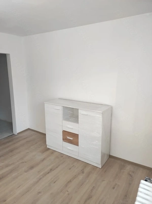 Proprietar închiriez apartament 1 cameră  - imagine 2
