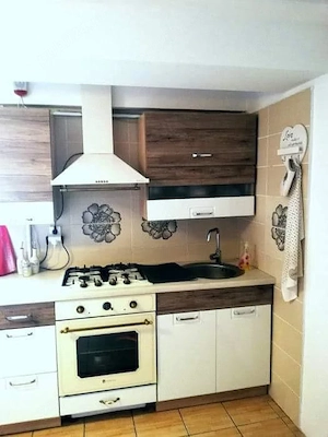 Închiriez apartament 1 cameră central - imagine 2