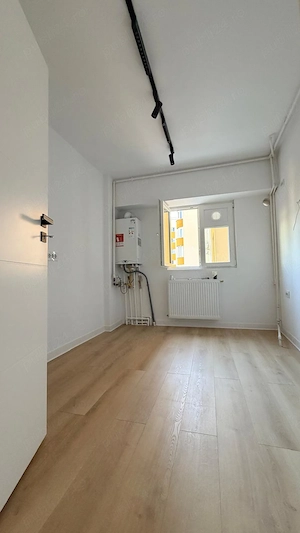 NERVA TRAIAN 3 camere 3 8 83 mp bl 1994 monolit renovat complet scoala 81 metrou centrala proprie  - imagine 8