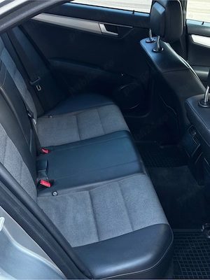 Mercedes C200 - imagine 4