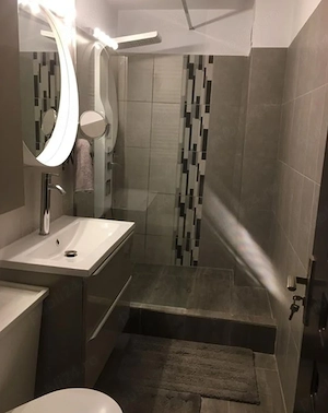 zona buna in VASLUI ofer in chirie apartament cu doua camere - imagine 7