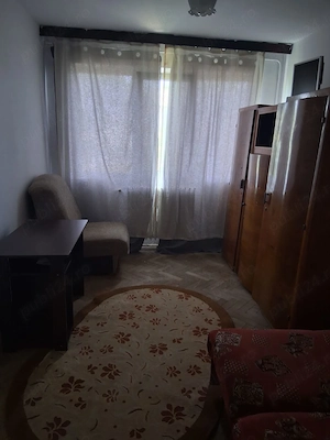 Închiriez apartament - imagine 3