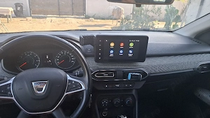 Vând Dacia Logan 