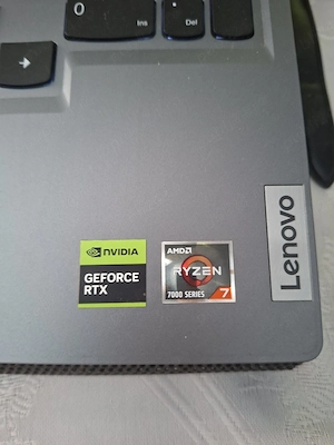 laptop Lenovo LOQ 15 - imagine 2