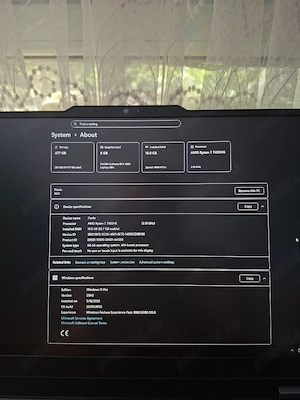 laptop Lenovo LOQ 15 - imagine 4