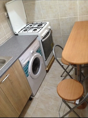 De inchiriat  apartament cu 1 camera in zona Circumvalatiunii - imagine 4