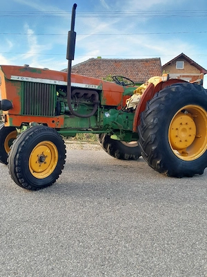 Tractor de 60 cp
