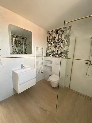 De închiriat apartament cu 3 camere   zonă centrală, lângă Cetate - imagine 8