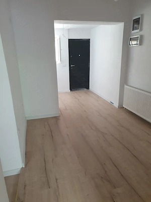 De vanzare apartament la casa - imagine 4
