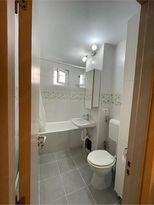 Inchiriez apartament 2 camere - imagine 8