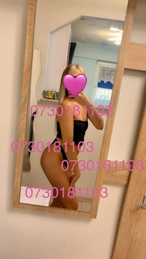Blonda slim sexy pt tine (Medias)