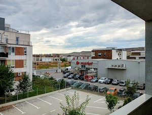 PF dau in chirie langa Carrefour Market, Pepco Floresti CJ, 2 camere decomandate, mobilate, utilate - imagine 9