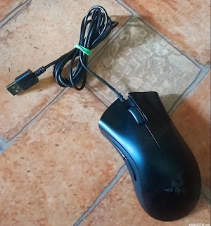 Mouse gaming Razer DEATHADDER și căști gaming Razer-250 lei