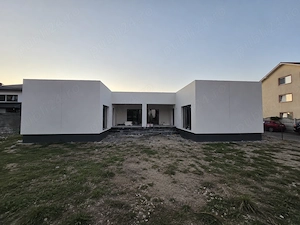 CASĂ PARTER | 250 mp Construiti | Teren 850 mp | Iesire la 2 strazi - imagine 4