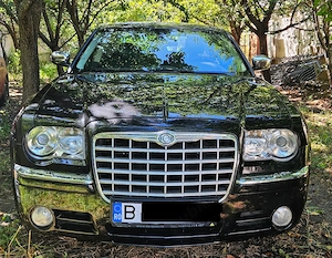 Vând Chrysler 300C, motor 3.0 CRD v6 diesel, motor și cutie de Mercedes anul 2008, unic proprietar  - imagine 2