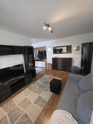 Apartament Spațios 3 Camere + Balcon  - imagine 2