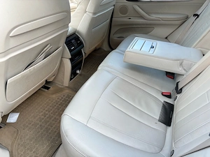 Vind autoturism BMW x5 putere 315cp 215.000km fabr 2015 - imagine 2