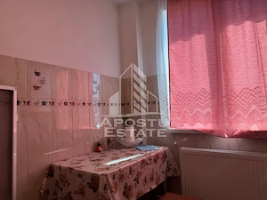 Apartament cu 2 camere, centrala proprie, - imagine 5