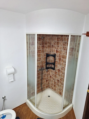 Inchiriez apartament 50mp Piatra Neamt, centru, - imagine 9