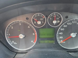vind ford focus