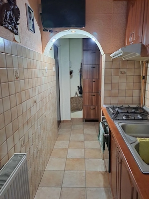De vânzare apartament cu 2 camere  - imagine 2
