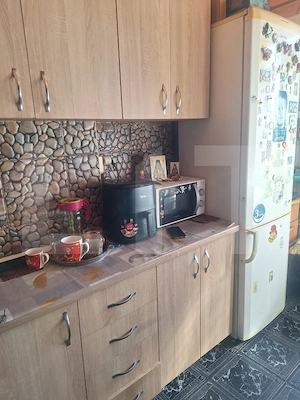 Vand apartament 3 camere - imagine 6