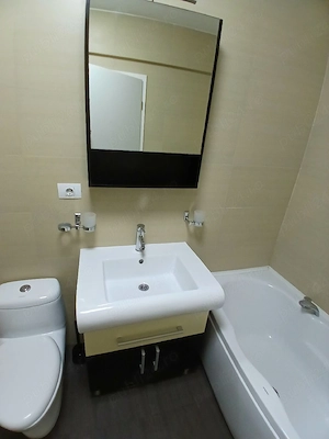 Ofer servicii profesionale de curățenie la domiciliu (apartamente și case), cu maximă seriozitate, a - imagine 4