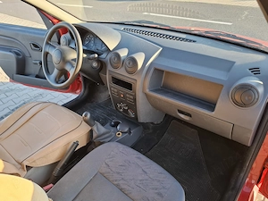Dacia Logan Autoutilitara N1, caroserie furgon, 1,4 benzina (55KW 75CP) - imagine 6