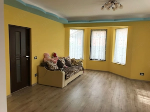 Casă familială de vânzare P+M în Sântandrei - imagine 3