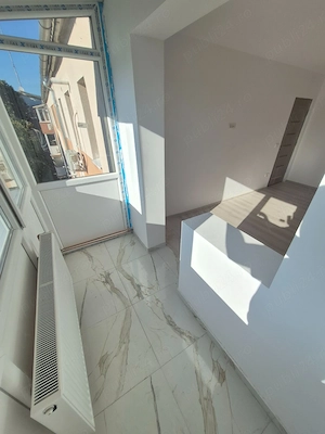 3 Cam-Sagului-7 Min de Spitalul Judetean-Renovat--Centrala-2 Bai-58 MP-83.900 Euro! Negociabil - imagine 6