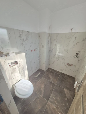 3 Cam-Sagului-7 Min de Spitalul Judetean-Renovat--Centrala-2 Bai-58 MP-83.900 Euro! Negociabil - imagine 11