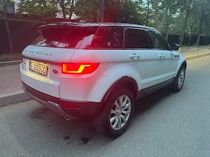 Land Rover Ecoque Suv - imagine 5