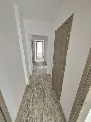 3 Cam-Sagului-7 Min de Spitalul Judetean-Renovat--Centrala-2 Bai-58 MP-83.900 Euro! Negociabil - imagine 13