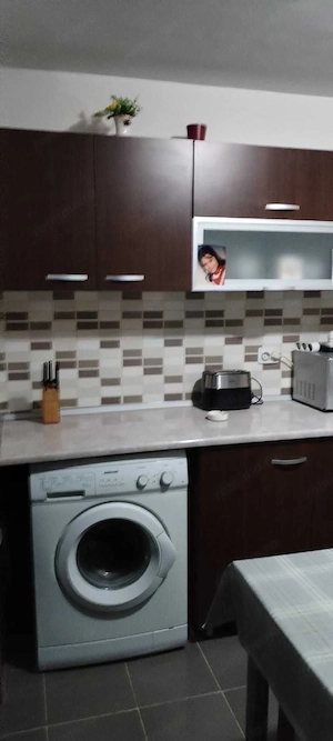 Camera de închiriat doamna ghica