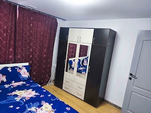 Închiriez apartament Strada stadionului. - imagine 4