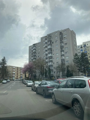 Inchiriez apartament decomandat cu doua camere complet utilat - imagine 10