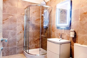 Închiriez apartament cu 2 camere în Resortul Alezzi  - imagine 2