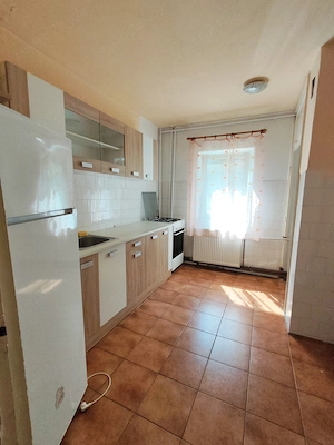 Vând apartament  - imagine 3