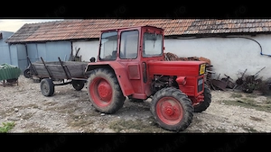 Tractor DT 445,;plug, disc, remorca, prasitoare, freza, tocator vegetale grapa 