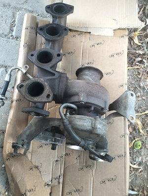 Turbina BMW F30 F31 318d N47 143CP cu Actuator si Galerie cod 7814671 Originala - imagine 3