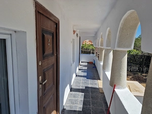 Vând casa in comuna raznic oghean la 25 de kilometri de craiova - imagine 4