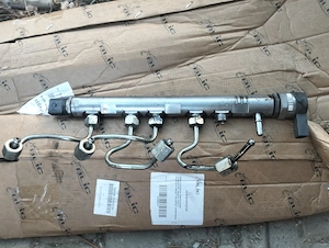 Rampa Injectie BMW F30 F31 318d N47 143CP cu Senzori si Conducte Bosch 0445214182 - imagine 4