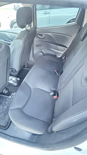 Renault Clio 1.2 Benzină, inmatriculata in Romania, 75 CP | 2018 | 95.683 km | Istoric Renault - imagine 9