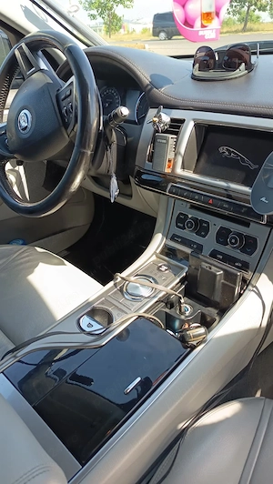 Jaguar Xf 2.2  - imagine 5