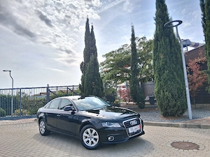 Audi A4 Limuzina 2.0 TDI - imagine 4